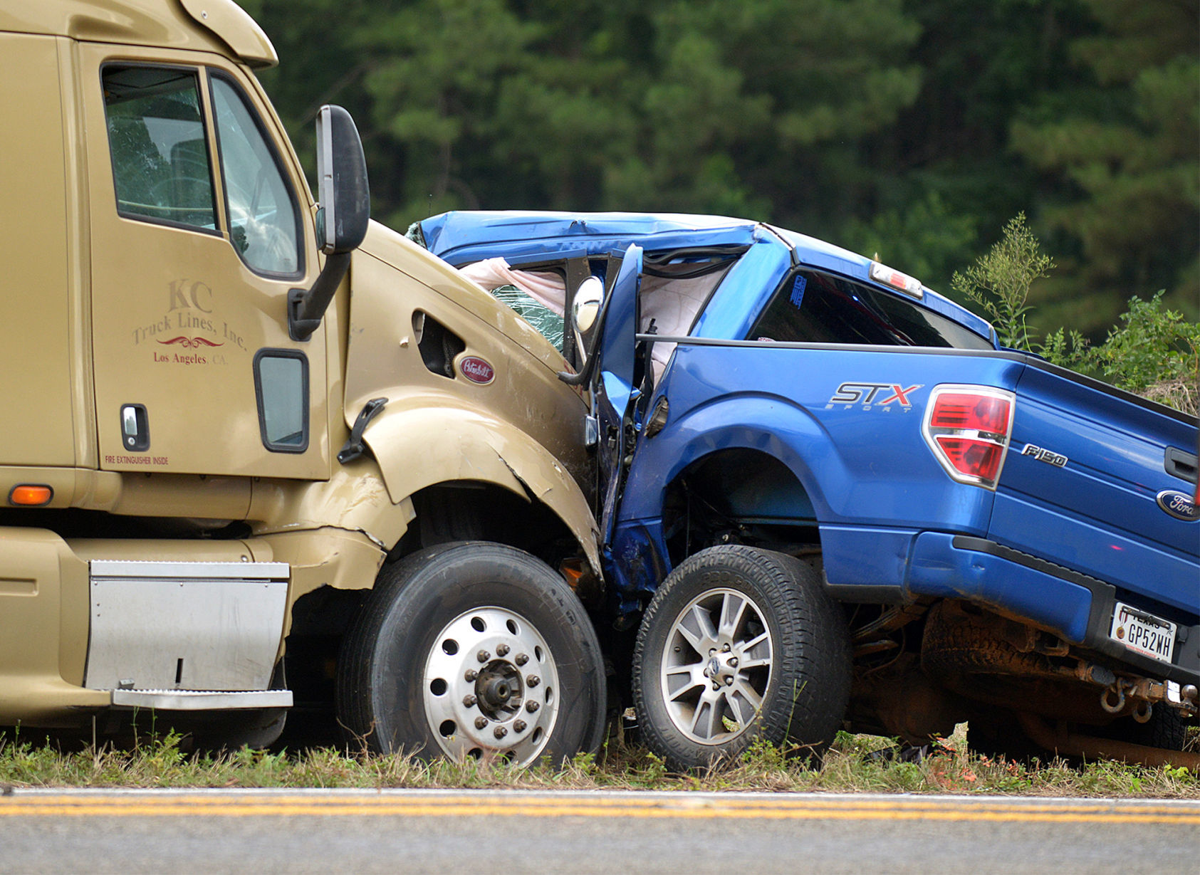 2-vehicle crash
